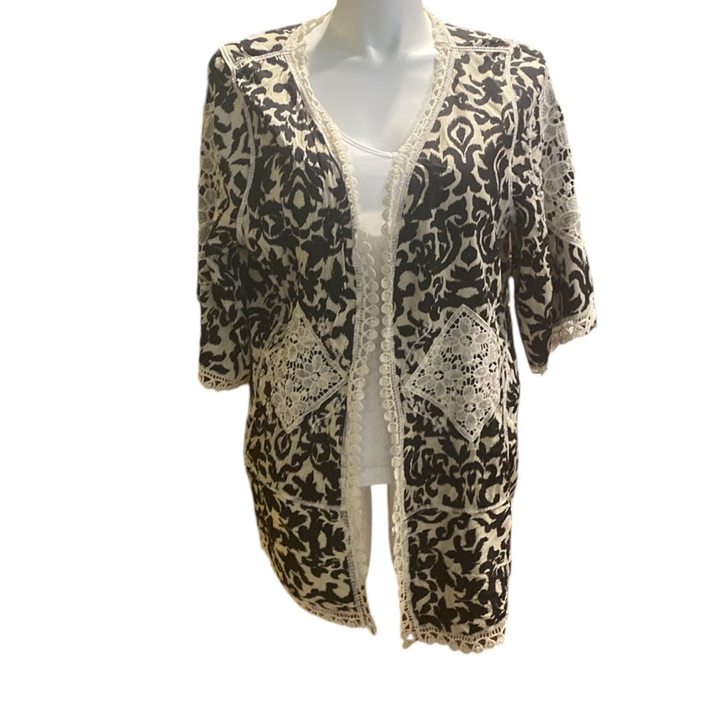 Women’s Black & Cream Lace-Trim Cardigan Jacket